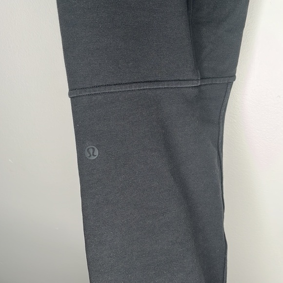 Men’s Joggers Size L - Picture 13 of 15